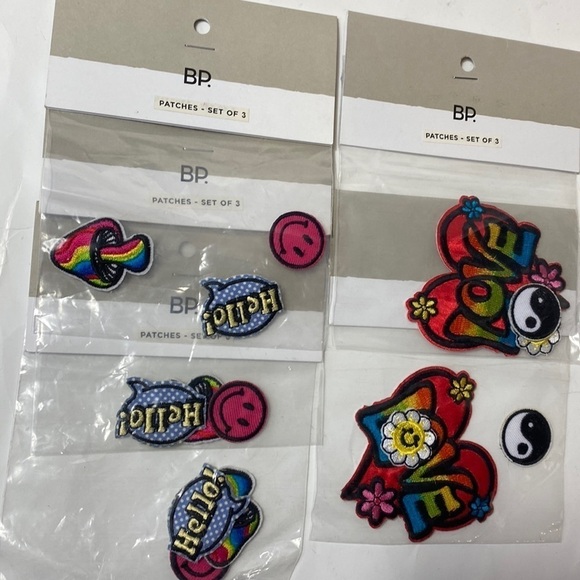 BP five packs of rainbow pride smiley face flowers patches NWT - Picture 1 of 4
